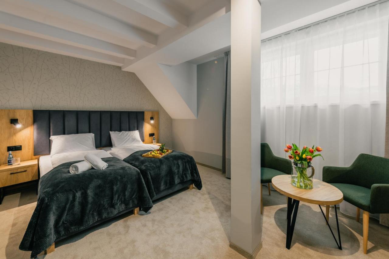 Country Club Zywiec Hotel Spa I Domki Caloroczne Bagian luar foto